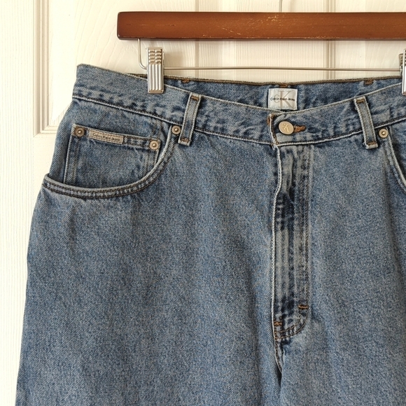 Calvin Klein 90's Vintage Medium Wash Tapered Leg Easy Fit Denim Jeans 38 x 30 - Picture 11 of 16